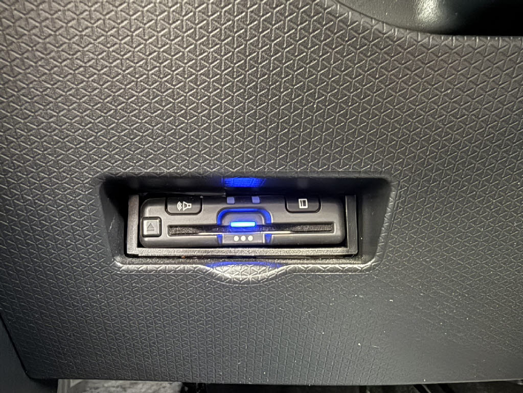 ダイハツ タント 4WD X