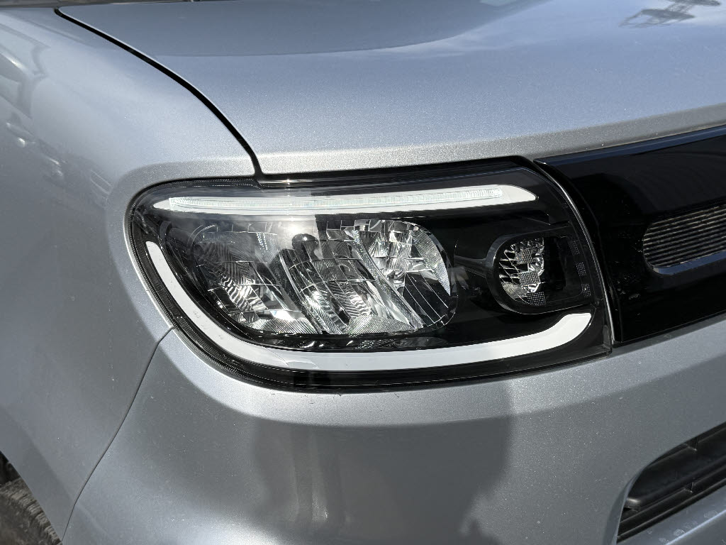 ダイハツ タント 4WD X