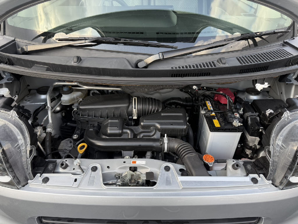 ダイハツ タント 4WD X