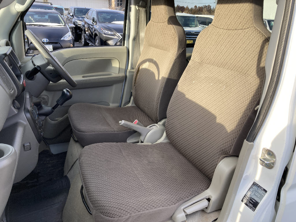 ニッサン NV100ｸﾘｯﾊﾟｰV DX　GLﾊﾟｯｹｰｼﾞ