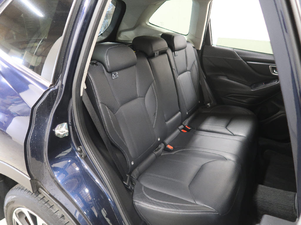 スバル フォレスター プレミアム