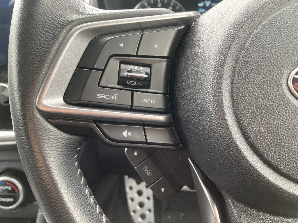 スバル インプレッサスポーツ 1.6i-Sｱｲｻｲﾄｱｸｾﾝﾄﾌﾞﾗｯｸ 4WD