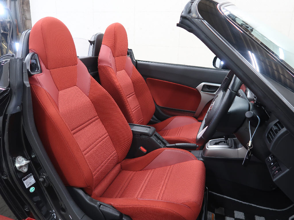 ダイハツ コペン ローブ