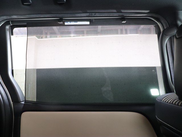 トヨタ ノア Si ﾀﾞﾌﾞﾙﾊﾞｲﾋﾞｰ2