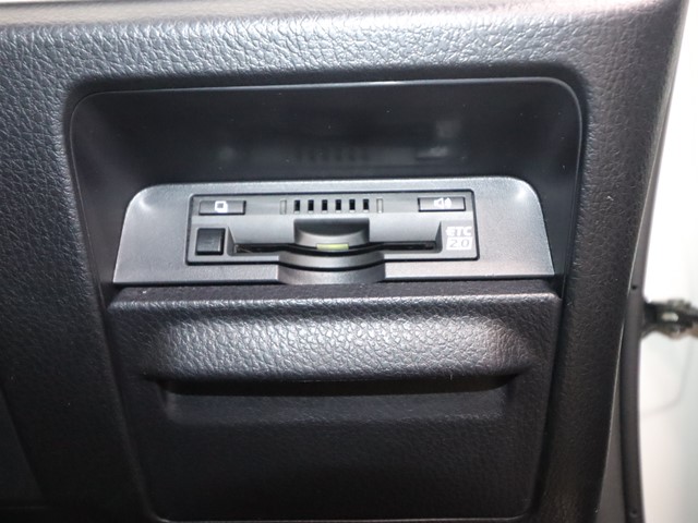 トヨタ ノア Si ﾀﾞﾌﾞﾙﾊﾞｲﾋﾞｰ2