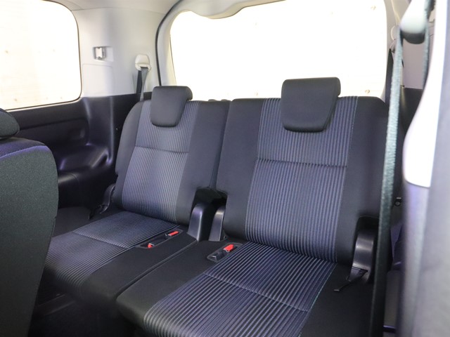 トヨタ ヴォクシー ZS煌