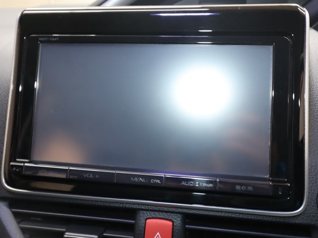 トヨタ ヴォクシー ZS煌