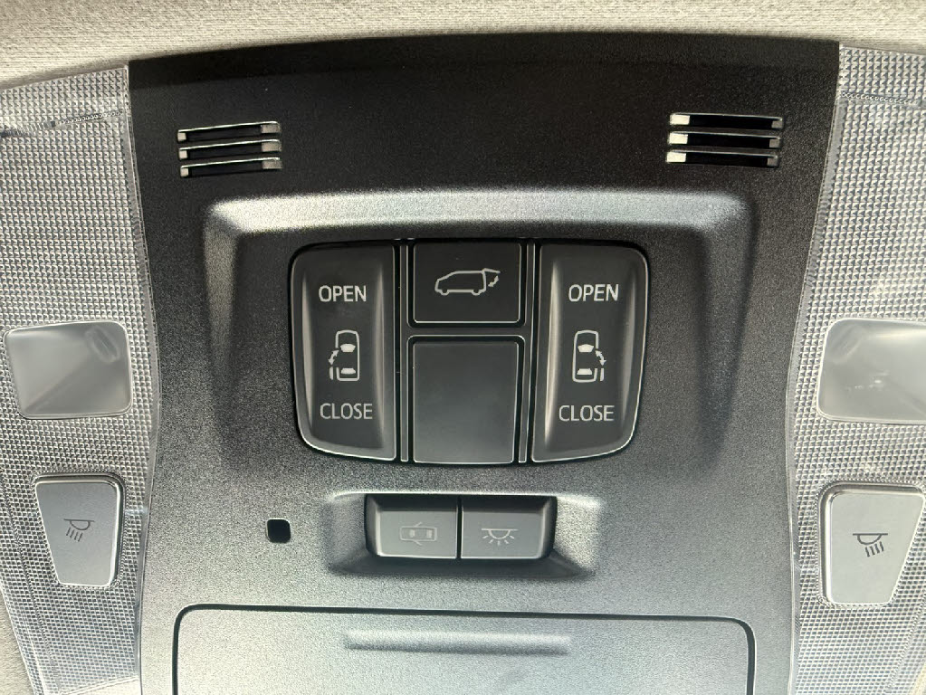 トヨタ ｳﾞｪﾙﾌｧｲｱﾊｲﾌﾞﾘｯﾄﾞ ZR