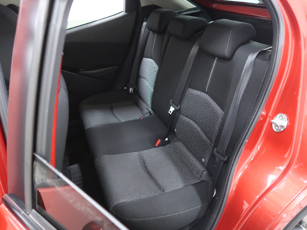 マツダ デミオ １３ツーリング