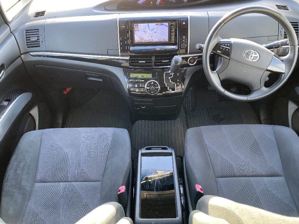 トヨタ エスティマ ｱｴﾗｽ 4WD