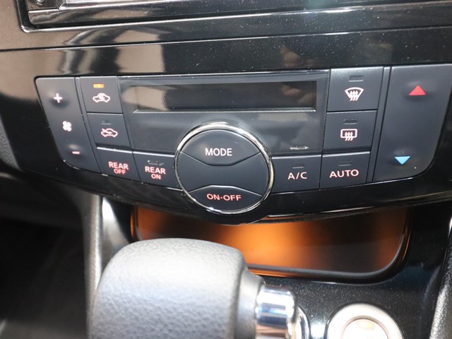 ニッサン セレナＨＶ ﾊｲｳｪｲｽﾀｰVｾﾚｸｼｮﾝｾｰﾌﾃｨSHV