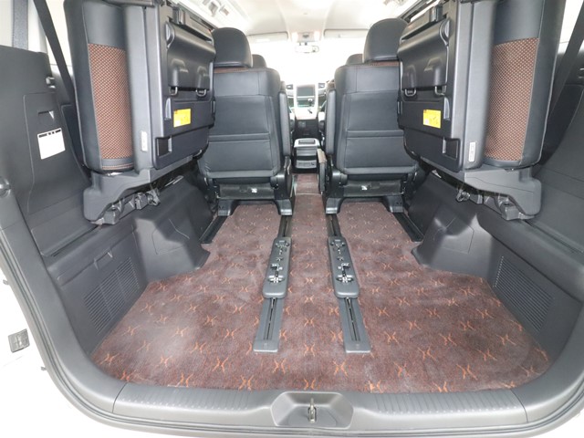 トヨタ アルファード 240S ﾀｲﾌﾟｺﾞｰﾙﾄﾞⅡ