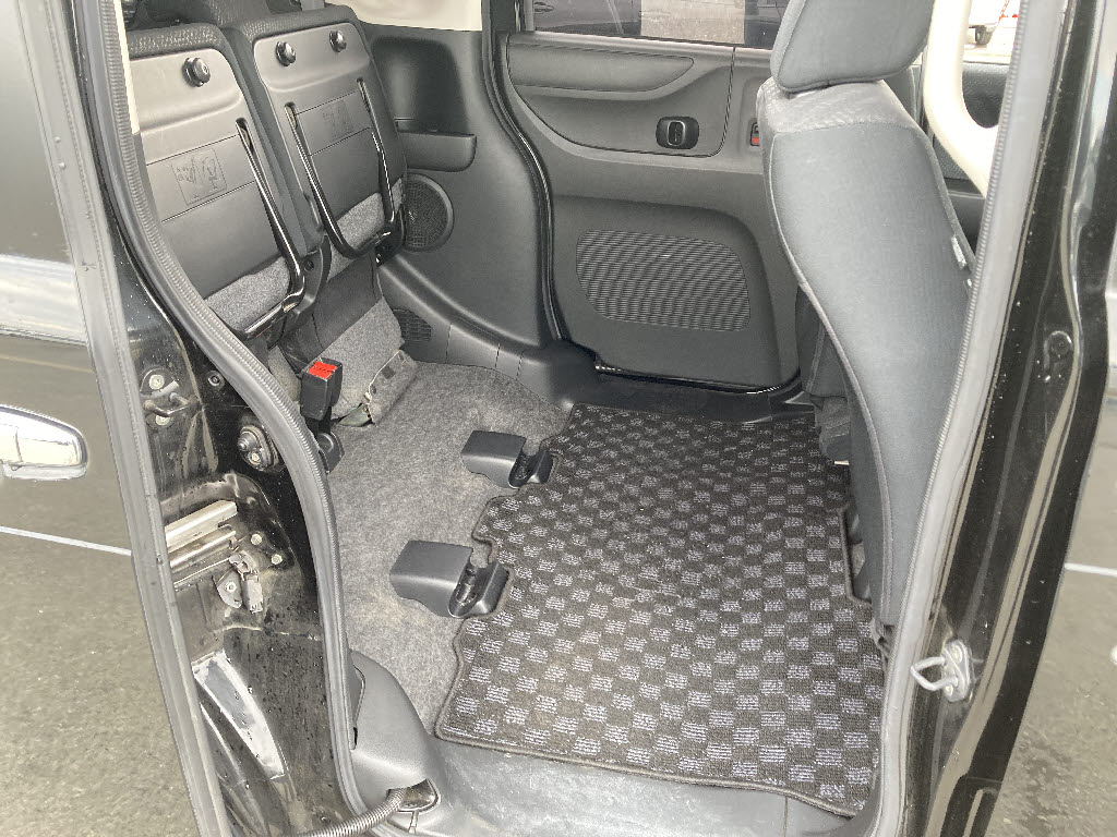 ホンダ Ｎ　ＢＯＸカスタム 4WD ｶｽﾀﾑ G SSパッケージ