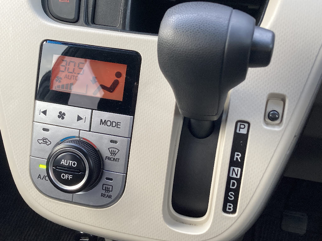 ダイハツ ムーヴ Xﾘﾐﾃｯﾄﾞ2 SA3 4WD