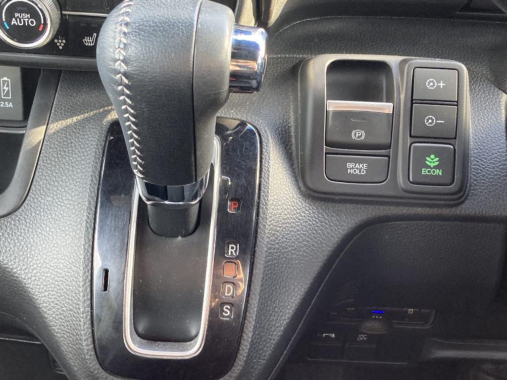 ホンダ Ｎ　ＢＯＸカスタム Lﾀｰﾎﾞｽﾀｲﾙﾌﾟﾗｽﾌﾞﾗｯｸ