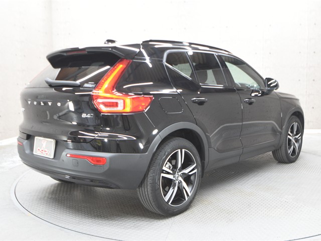 ボルボ ボルボ ＸＣ４０ B4 AWD Rﾃﾞｻﾞｲﾝ