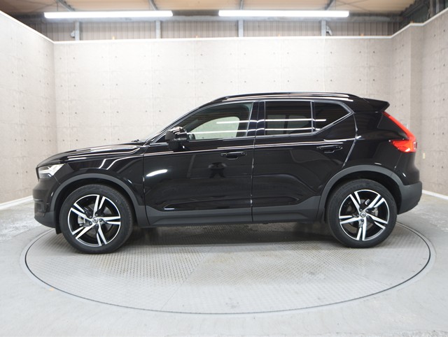 ボルボ ボルボ ＸＣ４０ B4 AWD Rﾃﾞｻﾞｲﾝ
