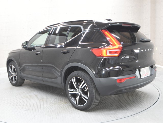 ボルボ ボルボ ＸＣ４０ B4 AWD Rﾃﾞｻﾞｲﾝ