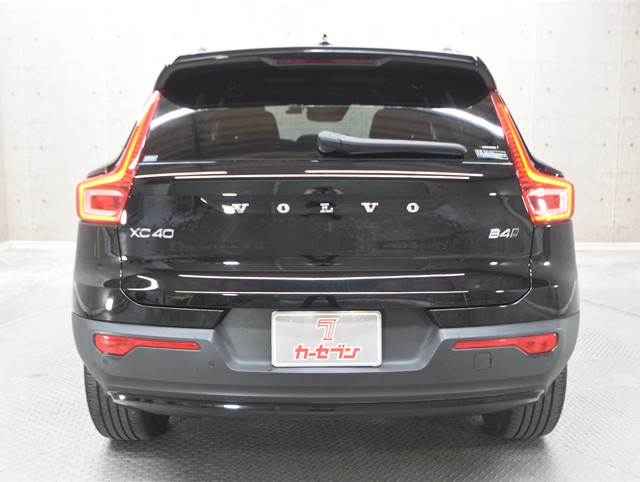 ボルボ ボルボ ＸＣ４０ B4 AWD Rﾃﾞｻﾞｲﾝ