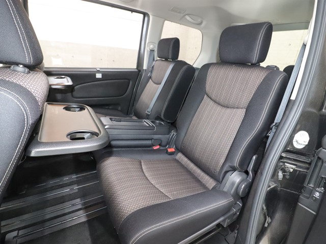 ニッサン セレナ ﾊｲｳｪｲｽﾀｰVｾﾚｸｼｮﾝﾌﾟﾗｽｾｰﾌﾃｨSHV