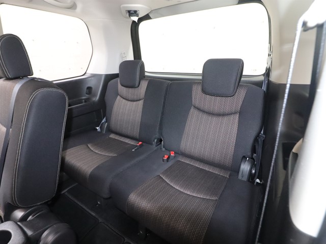 ニッサン セレナ ﾊｲｳｪｲｽﾀｰVｾﾚｸｼｮﾝﾌﾟﾗｽｾｰﾌﾃｨSHV