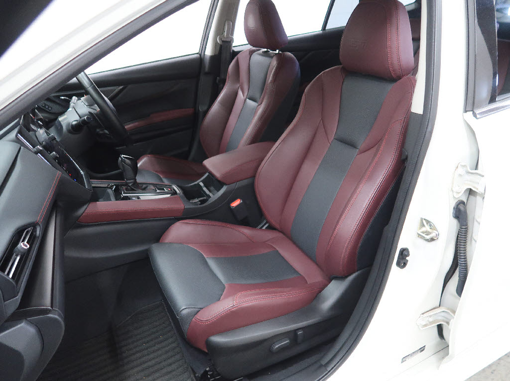 スバル レヴォーグ STIｽﾎﾟｰﾂ EX