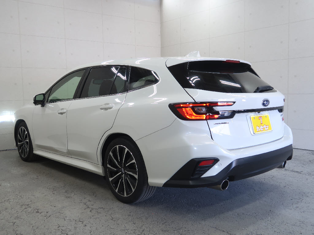 スバル レヴォーグ STIｽﾎﾟｰﾂ EX