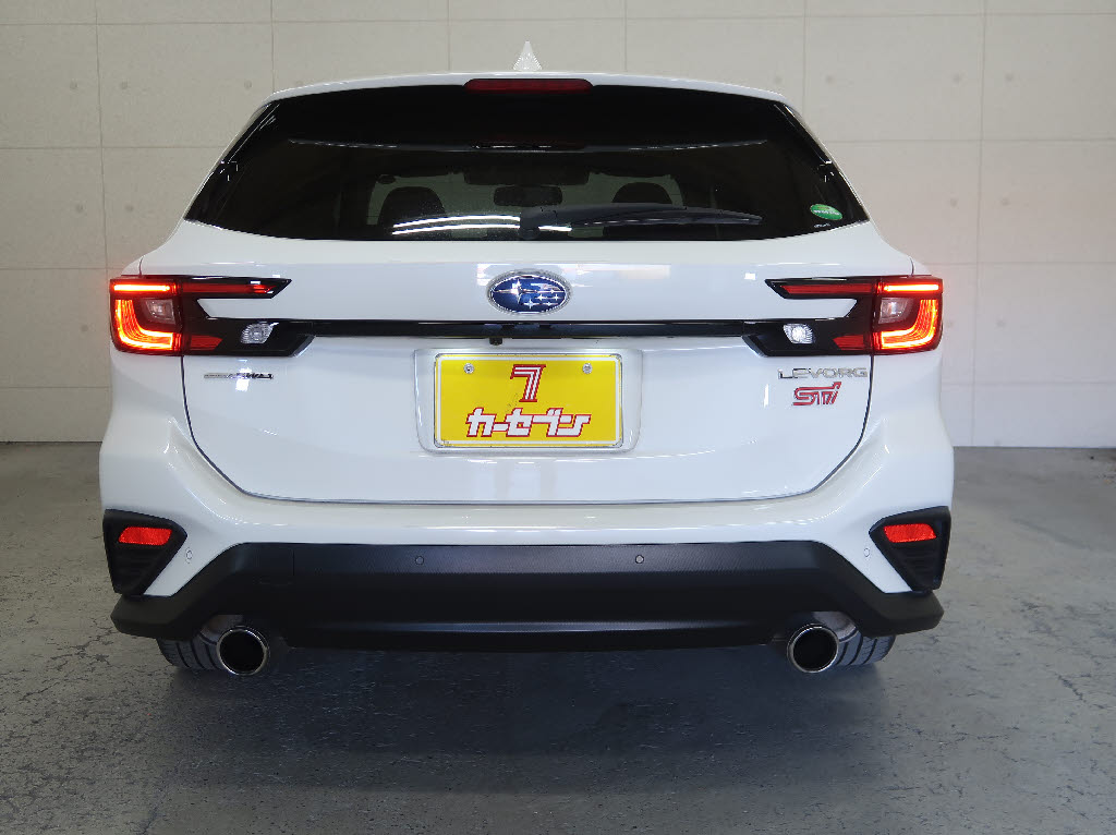 スバル レヴォーグ STIｽﾎﾟｰﾂ EX