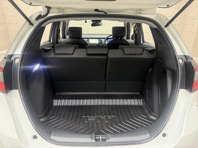 ホンダ ﾌｨｯﾄﾊｲﾌﾞﾘｯﾄﾞ ｅＨＥカーサ