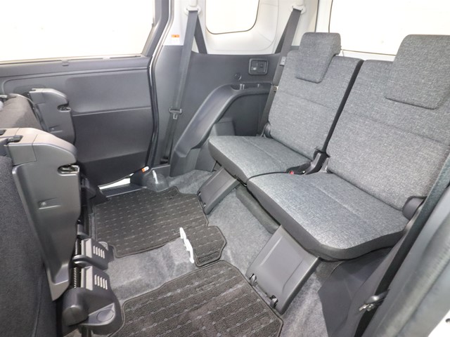 トヨタ ｼｴﾝﾀ ﾊｲﾌﾞﾘｯﾄﾞ Ｚ