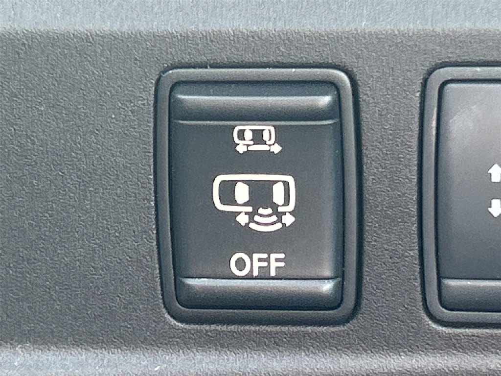 ニッサン セレナ 2.0ﾊｲｳｪｲｽﾀｰ