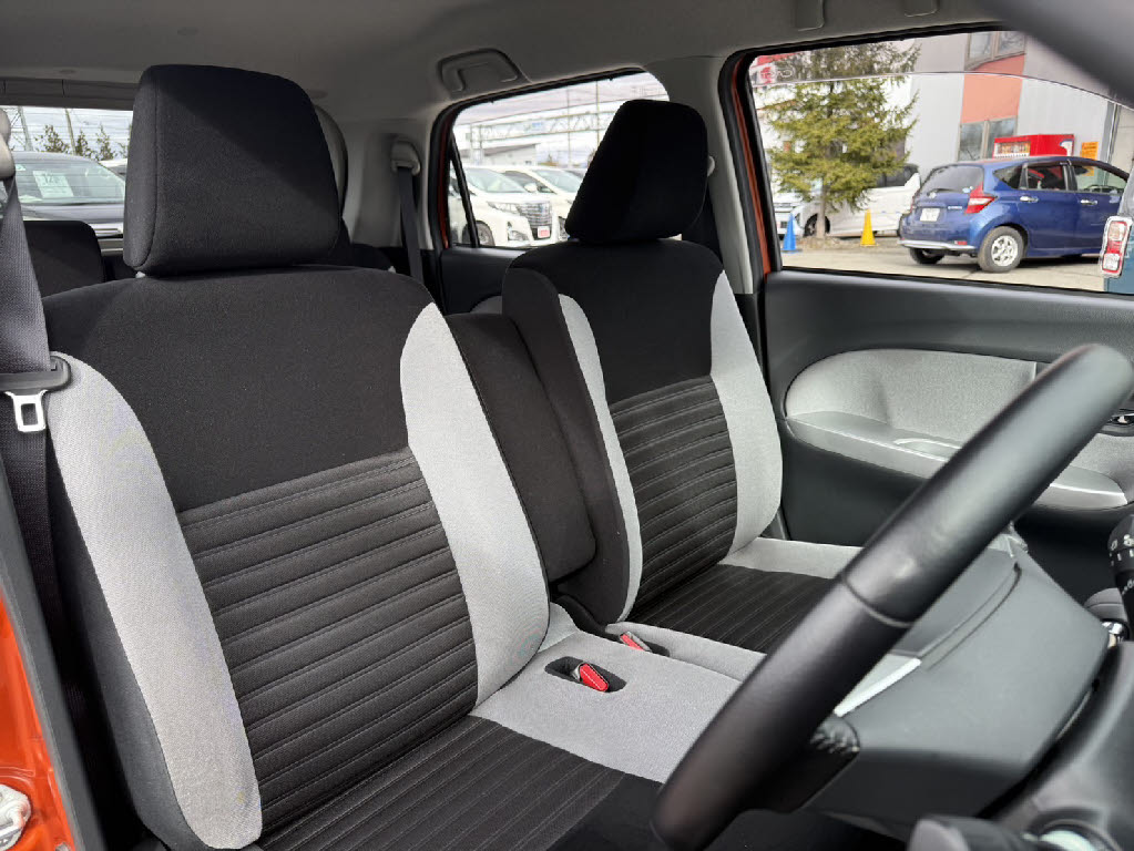 ダイハツ キャスト ｷｬｽﾄｱｸﾃｨﾊﾞ G SA2 4WD