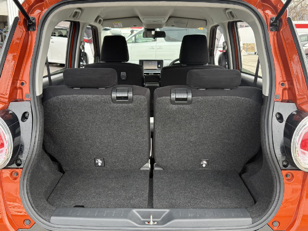 ダイハツ キャスト ｷｬｽﾄｱｸﾃｨﾊﾞ G SA2 4WD