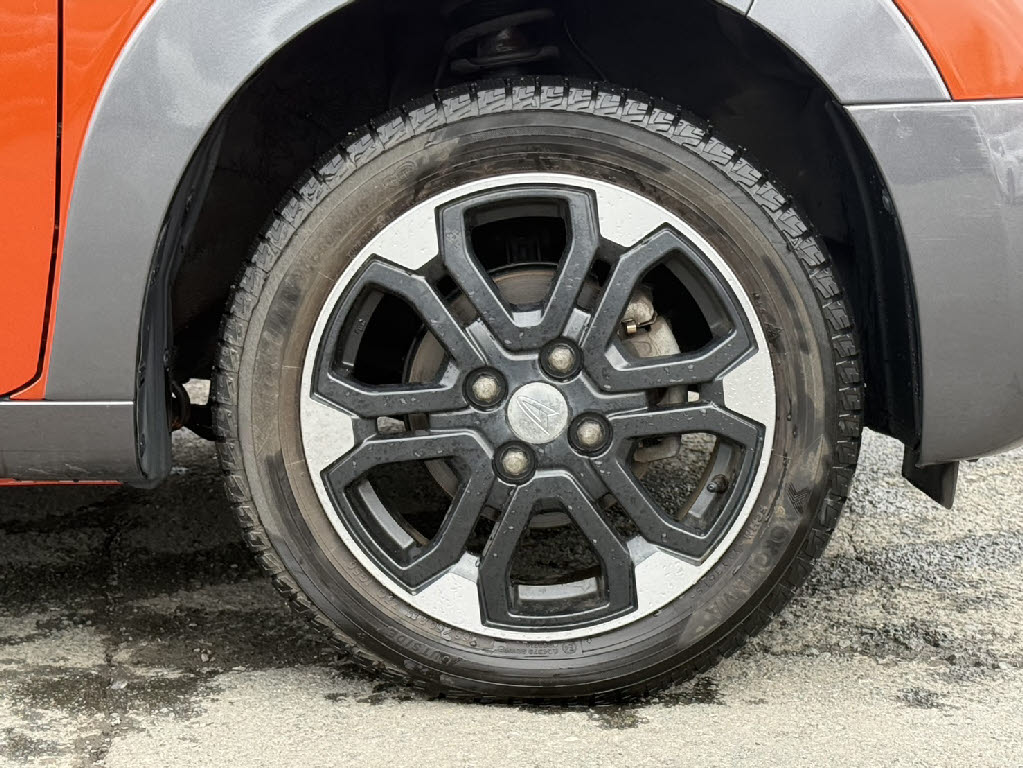 ダイハツ キャスト ｷｬｽﾄｱｸﾃｨﾊﾞ G SA2 4WD