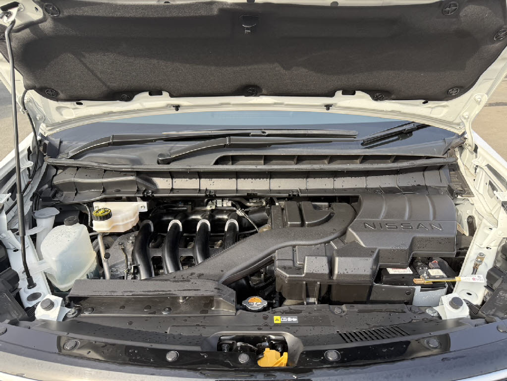 ニッサン セレナ ﾊｲｳｪｲｽﾀｰV 4WD