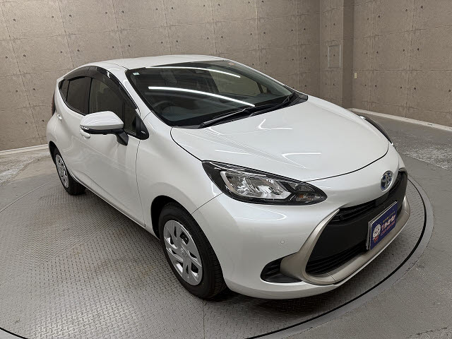 トヨタ アクア Ｇ