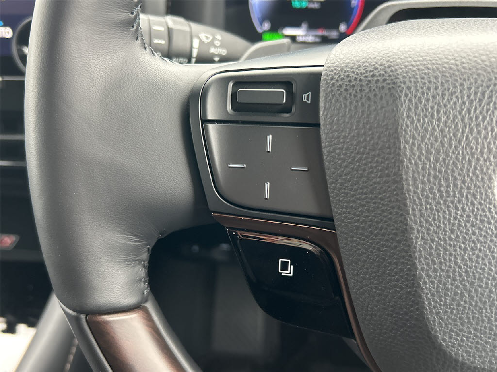 トヨタ ｳﾞｪﾙﾌｧｲｱﾊｲﾌﾞﾘｯﾄﾞ 4WD Z ﾌﾟﾚﾐｱﾑ