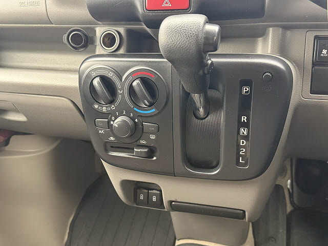 ニッサン NV100ｸﾘｯﾊﾟｰV GX