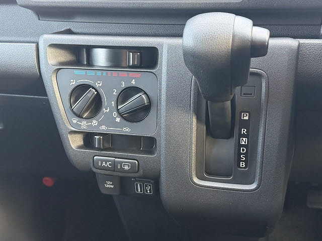 ダイハツ ハイゼットカーゴＶ クルーズ