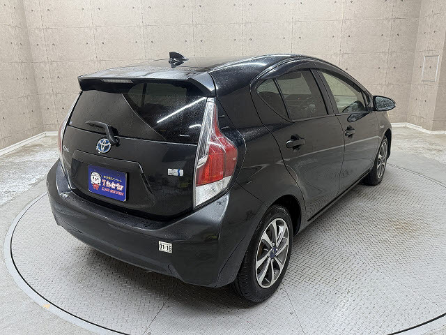 トヨタ アクア Gﾌﾞﾗｯｸｿﾌﾄﾚｻﾞｰｾﾚｸｼｮﾝ