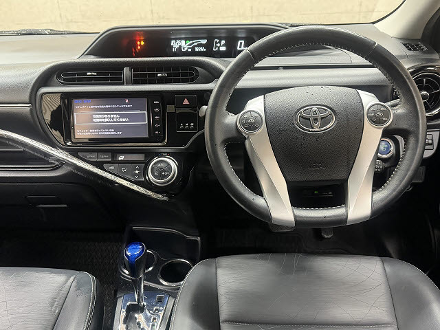 トヨタ アクア Gﾌﾞﾗｯｸｿﾌﾄﾚｻﾞｰｾﾚｸｼｮﾝ