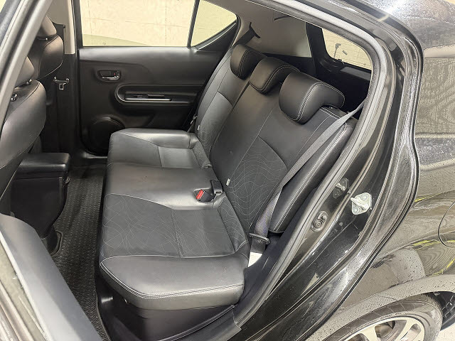 トヨタ アクア Gﾌﾞﾗｯｸｿﾌﾄﾚｻﾞｰｾﾚｸｼｮﾝ