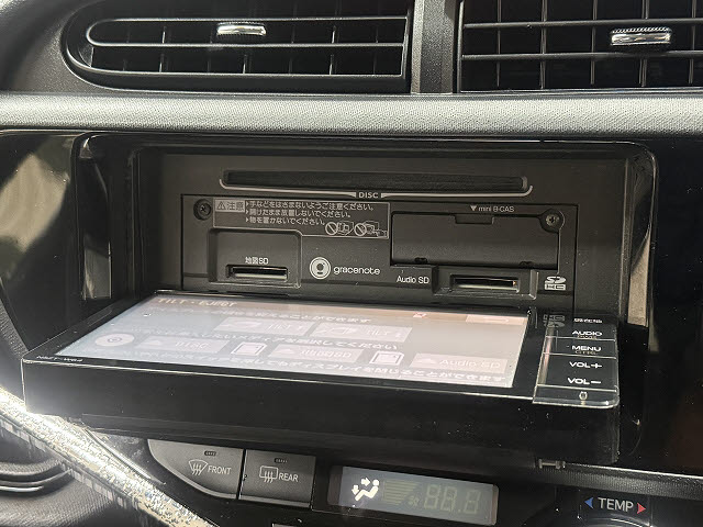 トヨタ アクア Gﾌﾞﾗｯｸｿﾌﾄﾚｻﾞｰｾﾚｸｼｮﾝ