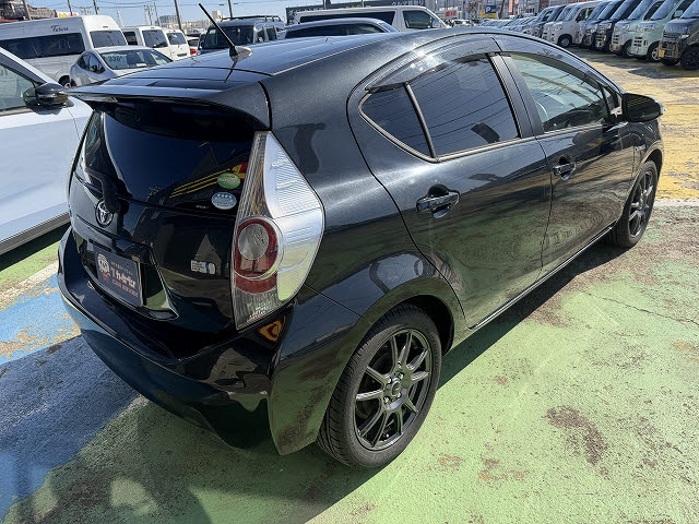 トヨタ アクア Gﾌﾞﾗｯｸﾚｻﾞｰｾﾚｸｼｮﾝ