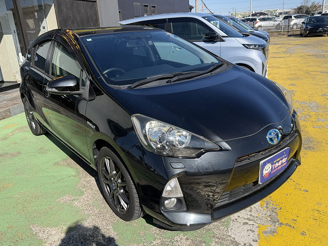 トヨタ アクア Gﾌﾞﾗｯｸﾚｻﾞｰｾﾚｸｼｮﾝ