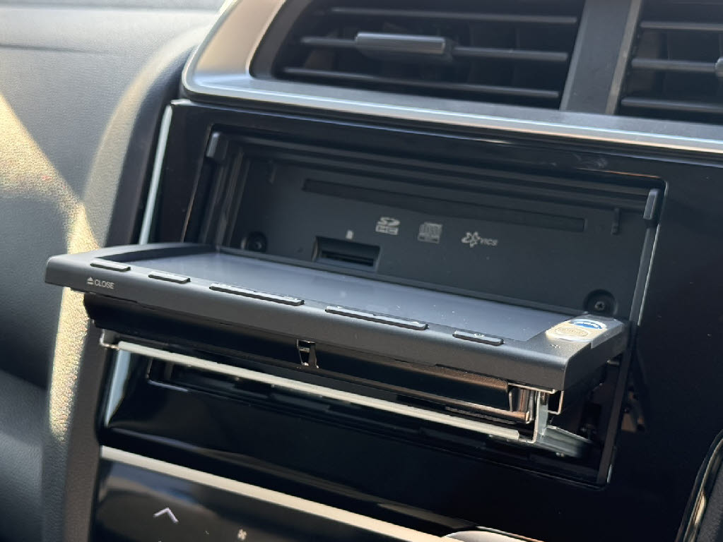 ホンダ フィット 13G・Lﾊﾟｯｹｰｼﾞ 4WD