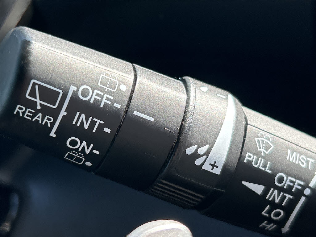 ホンダ Ｎ　ＢＯＸカスタム G･Lﾀｰﾎﾞｾﾝｼﾝｸﾞ 4WD