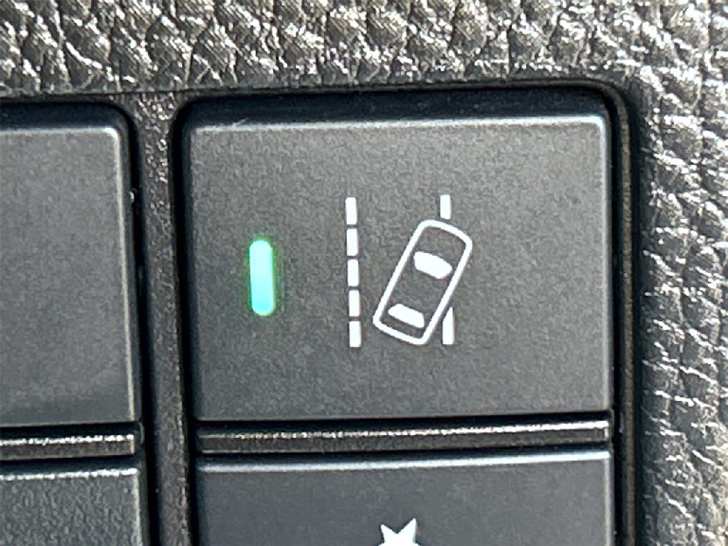 ホンダ Ｎ　ＢＯＸカスタム G･Lﾀｰﾎﾞｾﾝｼﾝｸﾞ 4WD