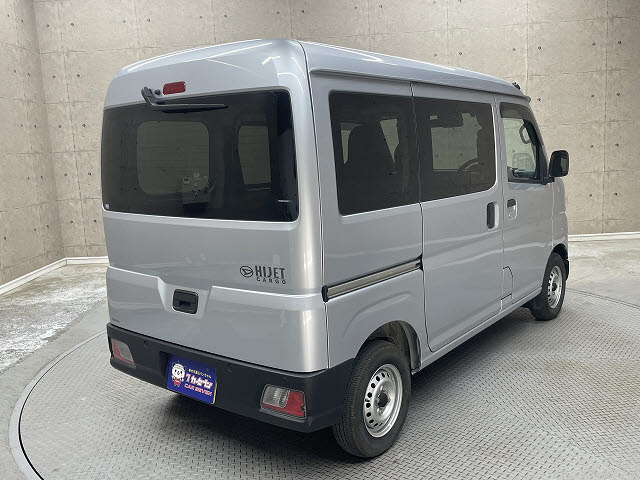 ダイハツ ハイゼットカーゴＶ デラックス