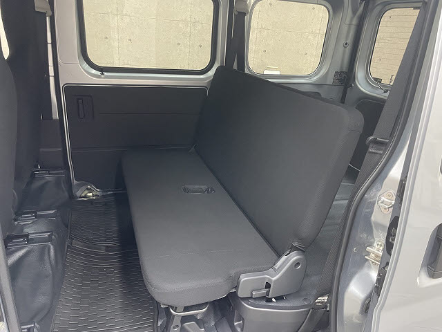 ダイハツ ハイゼットカーゴＶ デラックス